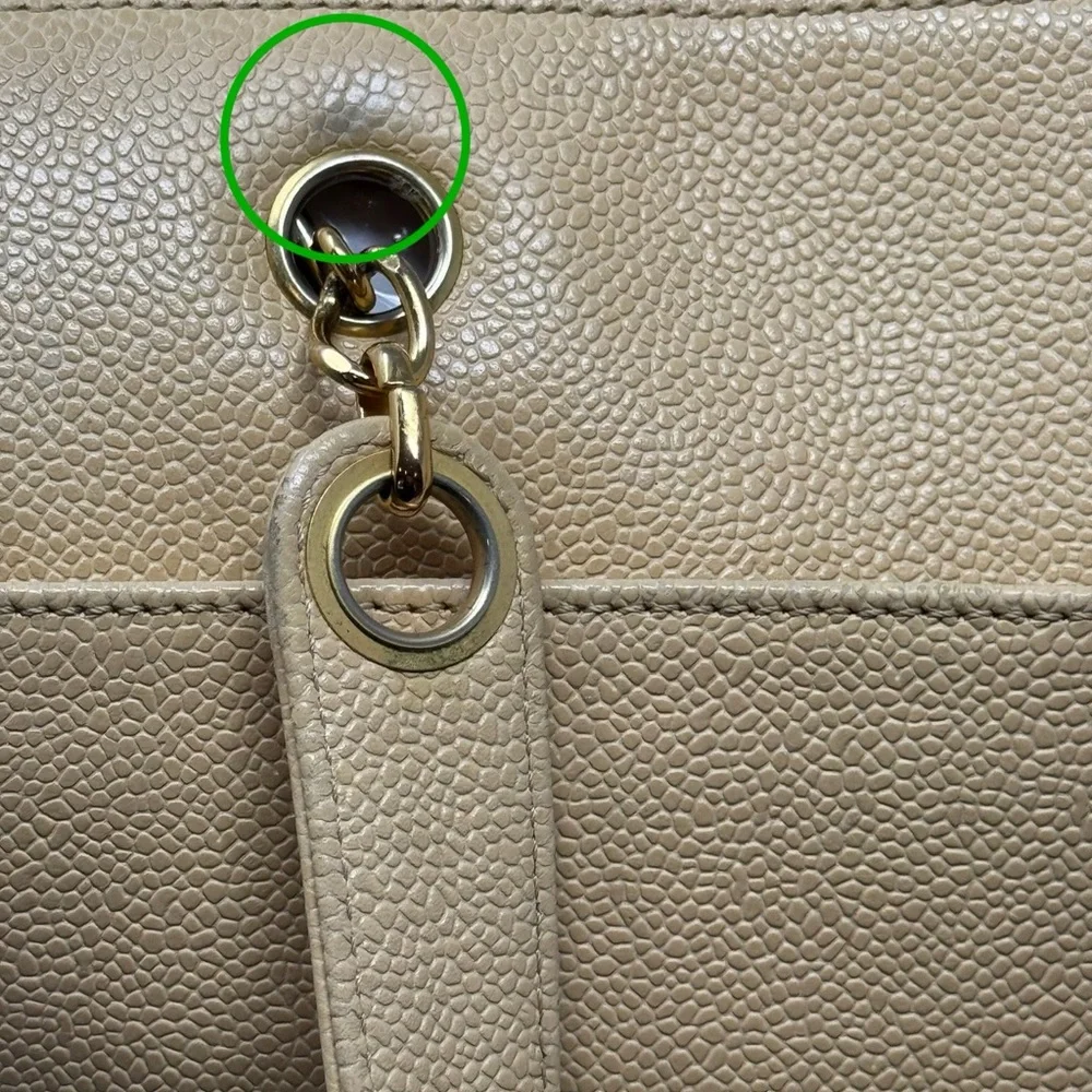 💯💎Authentic💎CHANEL CC Caviar Beige Vintage Tote Bag